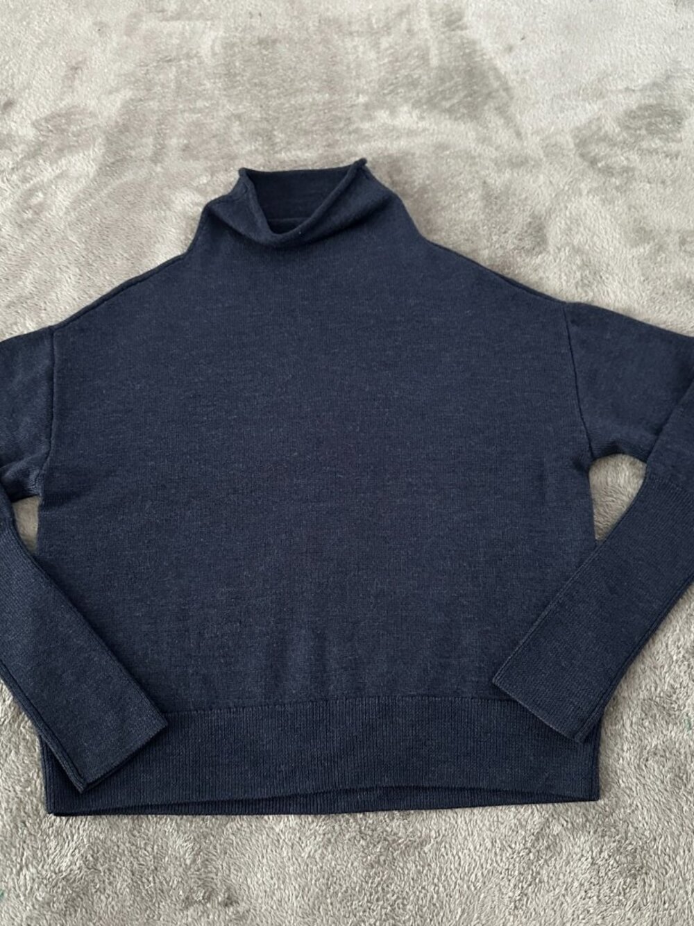 Wilfred Cyprie Navy Blue Funnel Roll Neck 100% Wool Sweater Women's MEDIUM